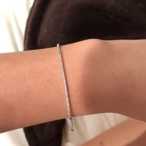 Diamond bar bracelet